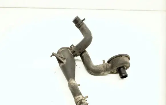 Breather/breather pipe/hose
