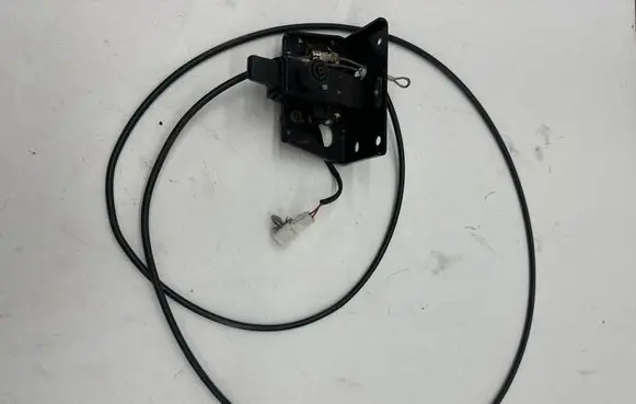 Mitsubishi Colt CZ3 Convertible roof lock/latch PA66GF50