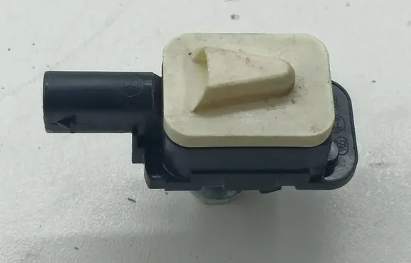 Porsche Cayenne (92A) Airbag deployment crash/impact sensor 7P0959354 21031095