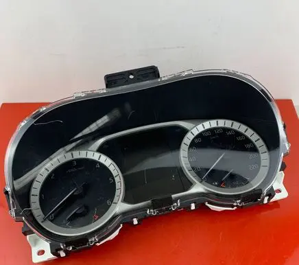 Nissan Navara D23 Speedometer (instrument cluster) 4KJ0AB0UX