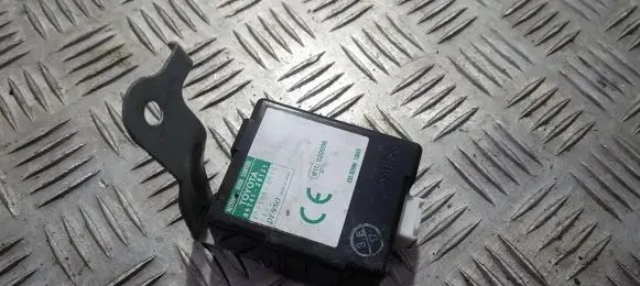 Toyota Previa (XR30, XR40) II Door control unit/module 8974128131
