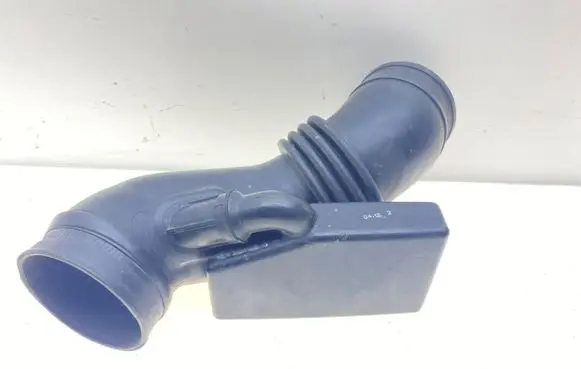 Subaru Legacy Air intake duct part 14457AA45A 14457AA 14457AA390