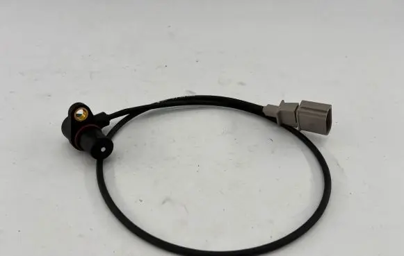 Audi A4 S4 B5 8D Crankshaft position sensor 078906433A 0281002223