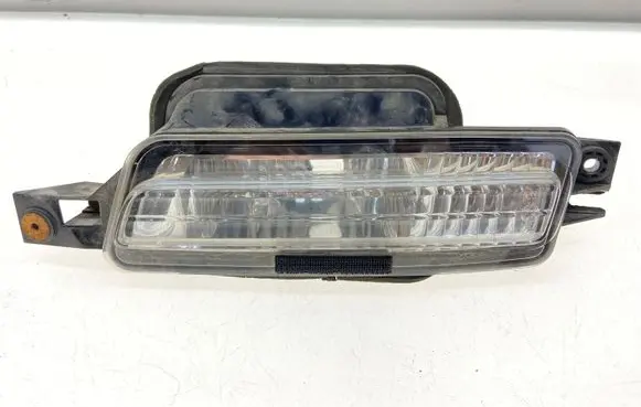 Tailgate rear/tail lights