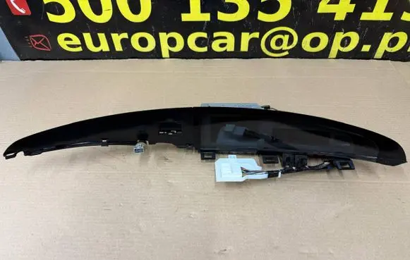 Mazda 3 II Radio/GPS head unit trim 4682008984