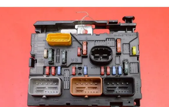 Peugeot 207 CC Fuse box set 9661708180