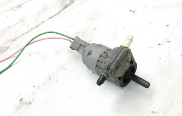 Fiat Panda II Windscreen/windshield washer pump