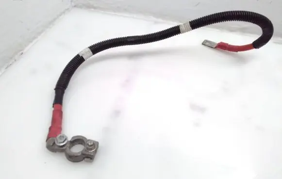 Positive cable (battery)