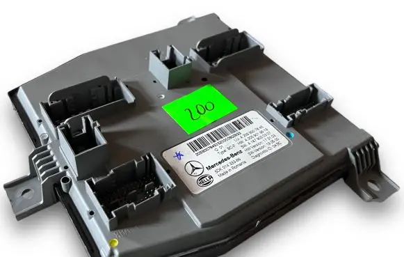 Mercedes-Benz C AMG W205 Central body control module S200 A2059007845