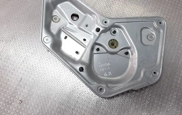 Skoda Yeti (5L) Rear window lifting mechanism without motor 5L0839402A
