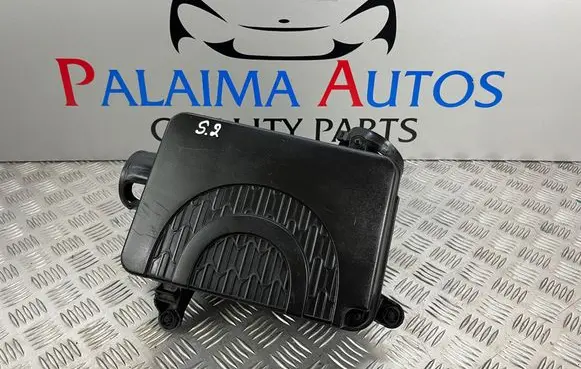 Mini Cooper Countryman R60 Air filter box 13717812949