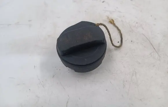 Seat Toledo II (1M) Fuel tank filler cap 