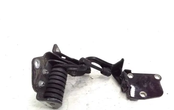Mercedes-Benz E A207 Tailgate/trunk/boot hinge A2077500428