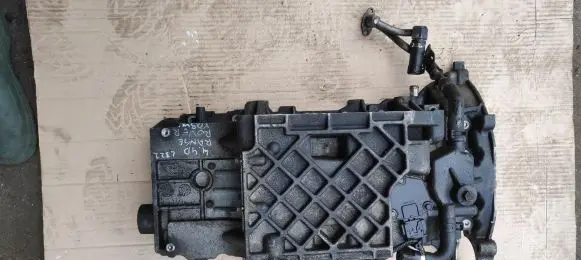 Toyota Prius (XW10) Oil sump AH4Q-6675-CB