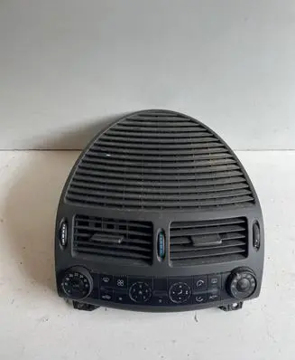 Mercedes-Benz E W211 Climate control unit 2118300085