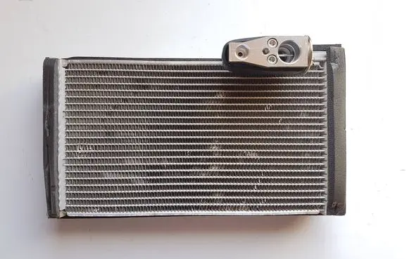 Subaru Ascent Air conditioning (A/C) radiator (interior) J2842 73523XC01A