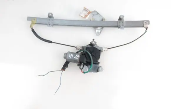 Nissan Almera Tino Front door window regulator with motor 400600T3
