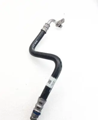 Porsche Macan (95B) Oil cooling pipe 95B317825E L31722AB