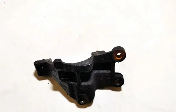 Ford Fiesta Engine mounting bracket 2s619k305ab