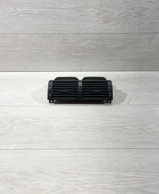 BMW 3 E46 Dash center air vent grill 8370742