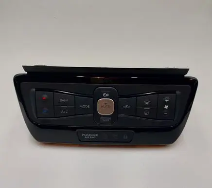 Nissan Leaf II (ZE1) Climate control unit 275005SE0C