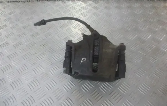 Ford Mondeo Mk III Front brake caliper