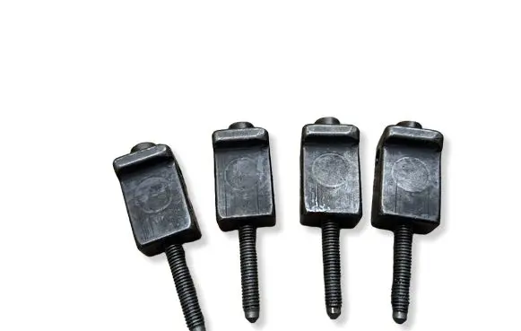Skoda Octavia Mk2 (1Z) Fuel Injector clamp holder 