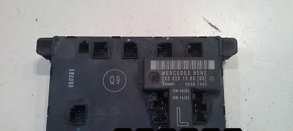 Mercedes-Benz C W203 Engine control unit/module 2038201585