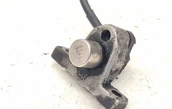 Volvo V70 Crankshaft position sensor 1275789