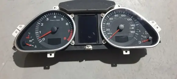 Audi A6 S6 C6 4F Speedometer (instrument cluster) 4F0920950K