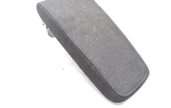 Skoda Enyaq iV Armrest 250221100803 1573670