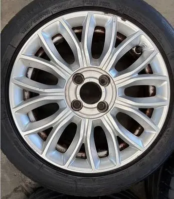 Fiat 500 R15 alloy rim