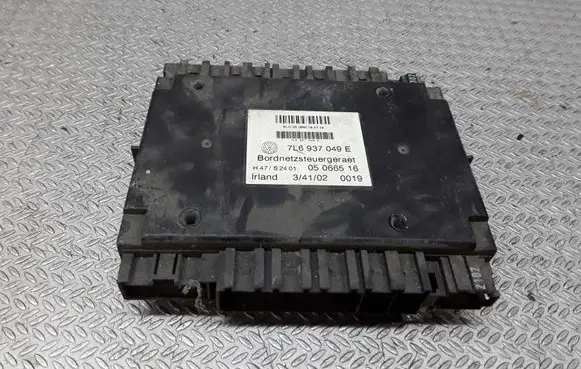 Volkswagen Touareg I Comfort/convenience module 7L6937049E 05066516