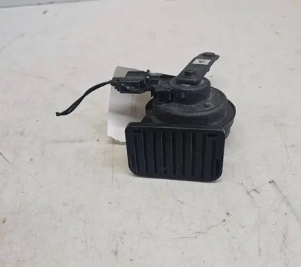 Jaguar XE Horn signal GX7313802AA