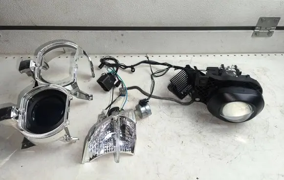 BMW 3 F30 F35 F31 Headlight part 6553250000 1225071 24MRT12A