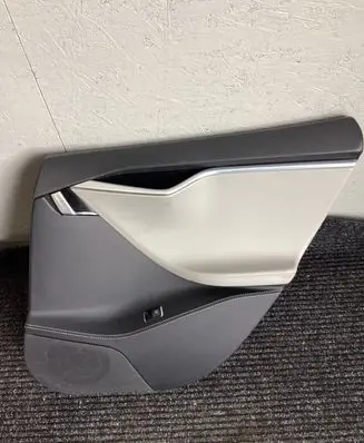 Tesla Model S Rear door card panel trim 100813300D 370220700301