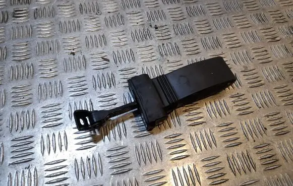 Audi Q3 8U Rear door check strap stopper 8U0837267 8U0837249C