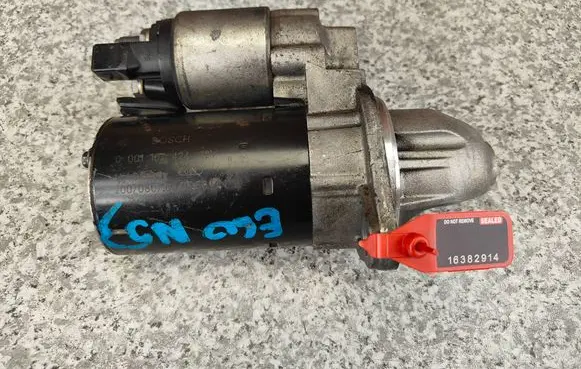 BMW 3 E90 E91 Starter motor 7521123