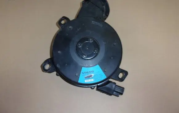 Volvo XC40 Subwoofer speaker 32265311