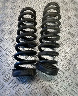 BMW 3 E90 E91 Rear coil spring 6764419