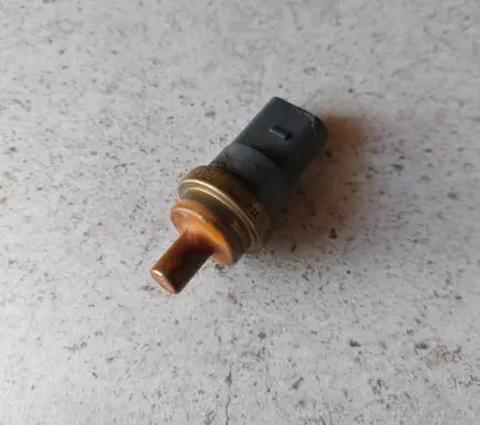 Audi A6 S6 C6 4F Coolant temperature sensor 06A919501
