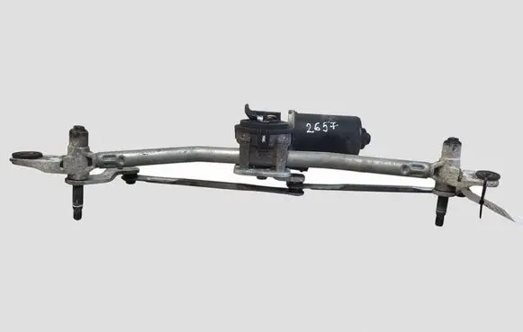 Hyundai ix35 Front wiper linkage and motor