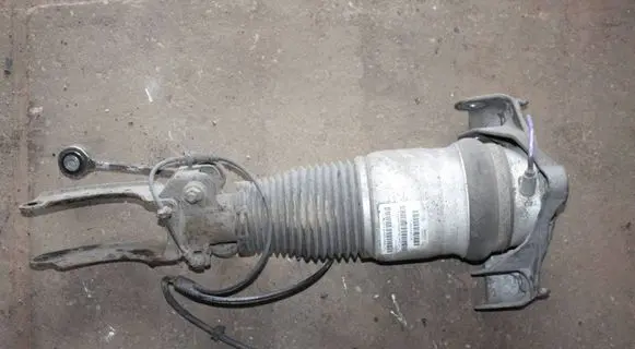Audi Q7 4L Air suspension front shock absorber 7L8616039A