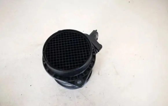 Volvo S70 V70 V70 XC Mass air flow meter 8670112 0280218108