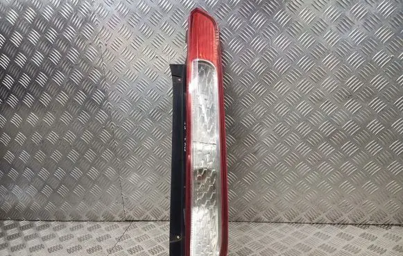 Ford Focus Rear/tail lights set 8M51-13404-A