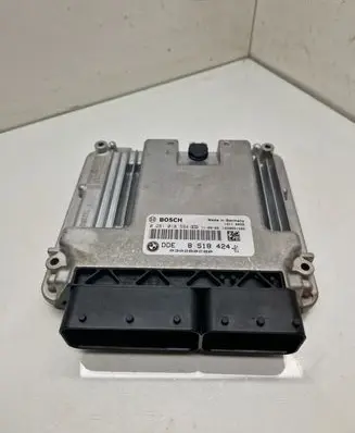 BMW 1 F20 F21 Engine control unit/module 8518424