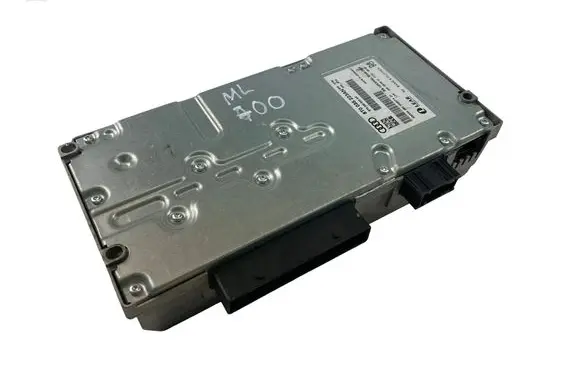 Audi A5 8T 8F Sound amplifier 8T0035223AN