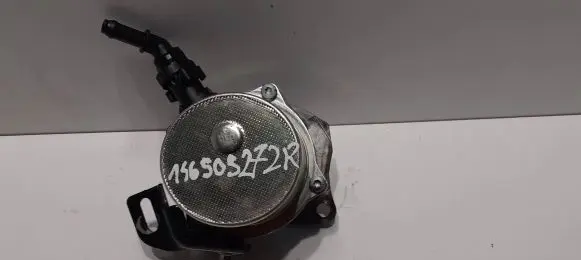 Mercedes-Benz A W176 Vacuum pump 146505272R
