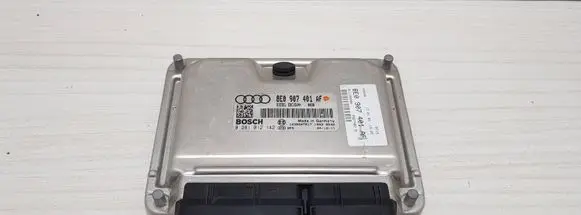 Audi A4 S4 B6 8E 8H Engine control unit/module 8E0907401AF 1039S07817 0281012142