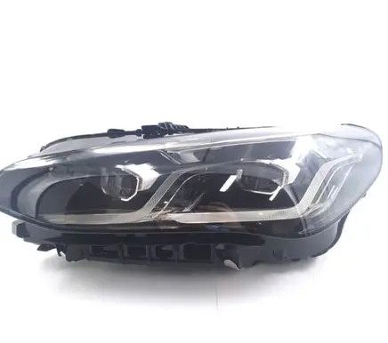 BMW 2 Active Tourer U06 Headlight/headlamp